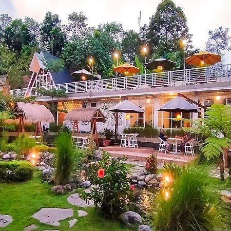 Andung Andung Villa And Resto Banyuwangi  Exterior foto