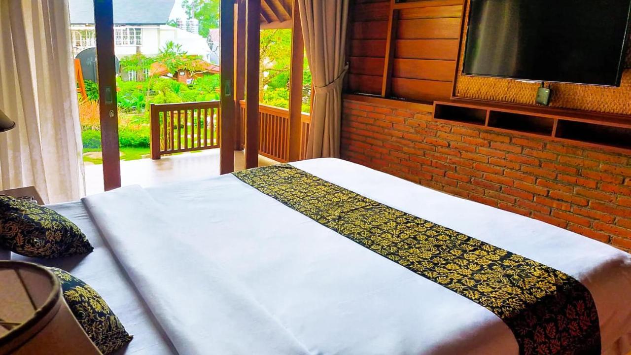 Andung Andung Villa And Resto Banyuwangi  Exterior foto